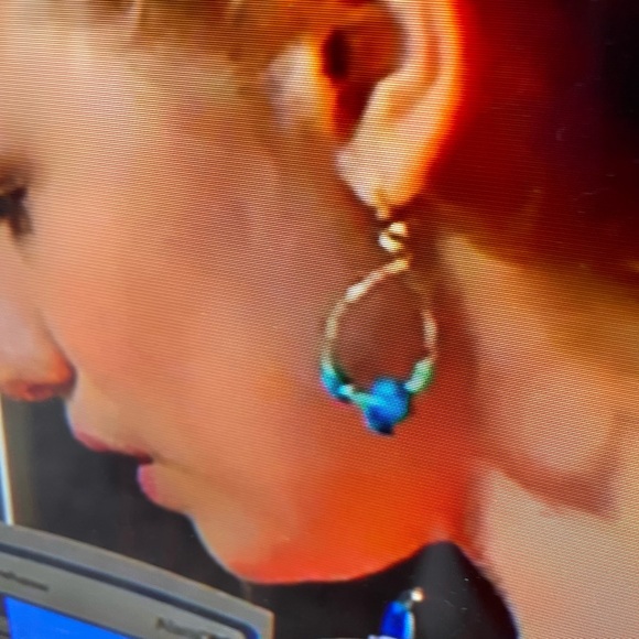 In search of these earrings - Picture 2 of 5